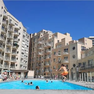 Be At Sea In All-in Luxury , Outdoor Pool, Side Seaview Oostende